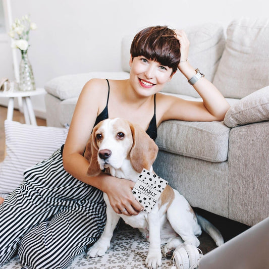 Charly Wilhelm Fell Impfpasshülle für Tiere Mit Namen