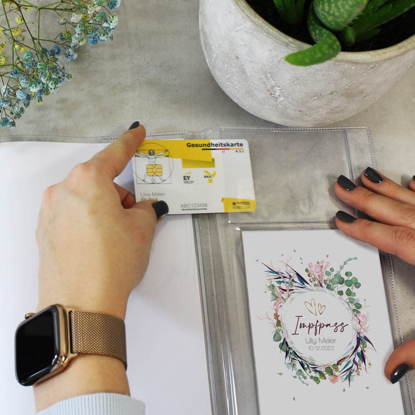 Flower Party U-Heft und Impfpasshülle Mit Personalisierung