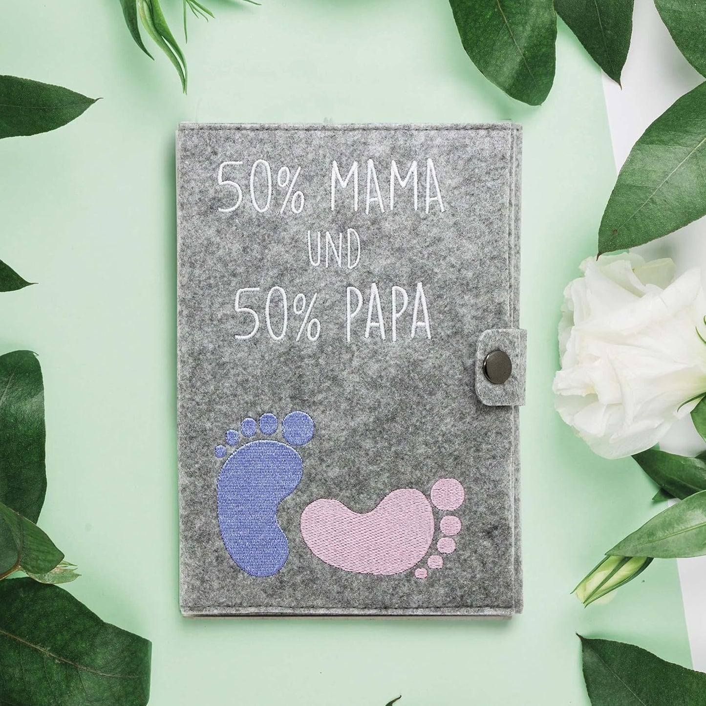 50% MAMA und 50% PAPA Mutterpasshülle aus Filz Ohne Personalisierung
