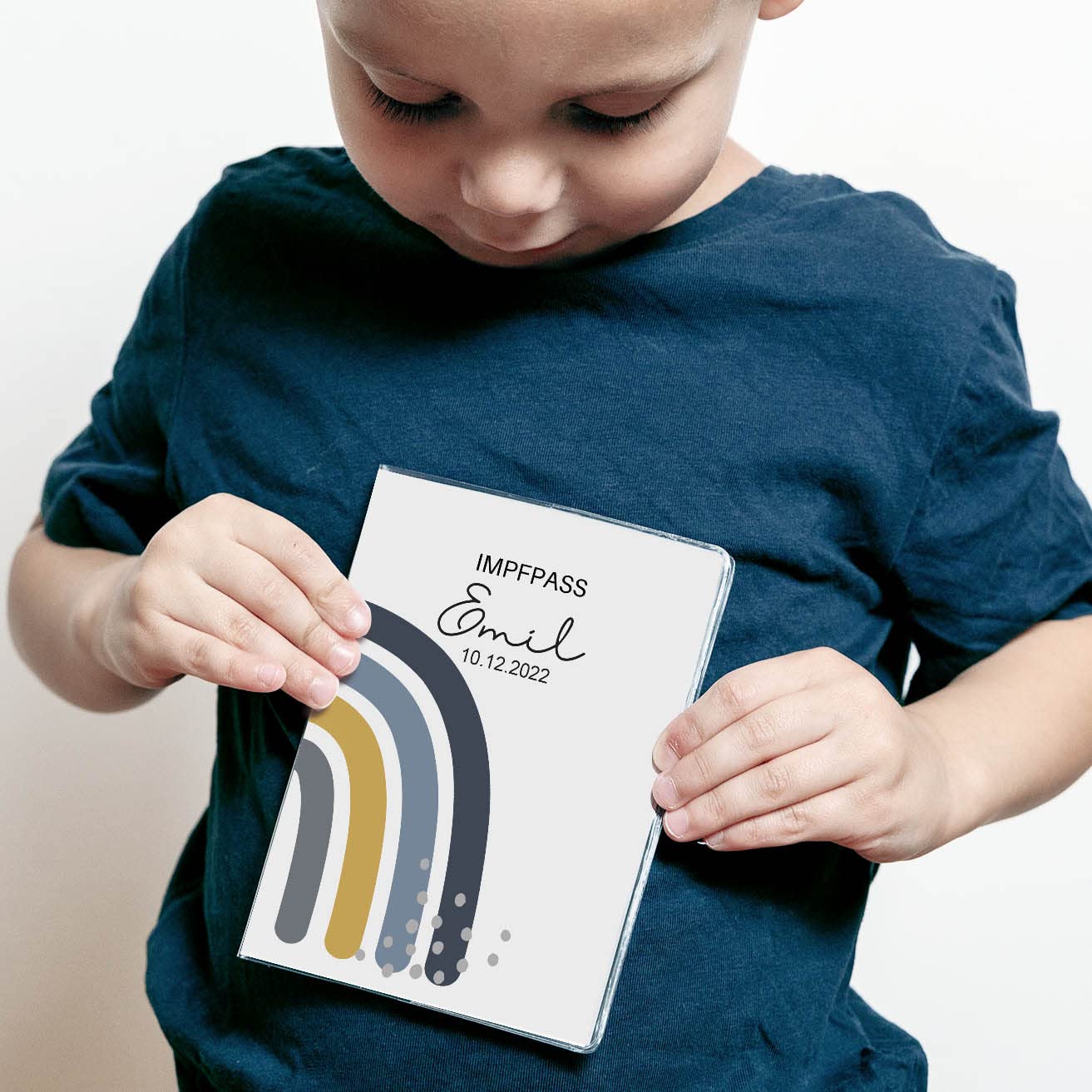 Regenbogen Blau U-Heft und Impfpasshülle Mit Personalisierung