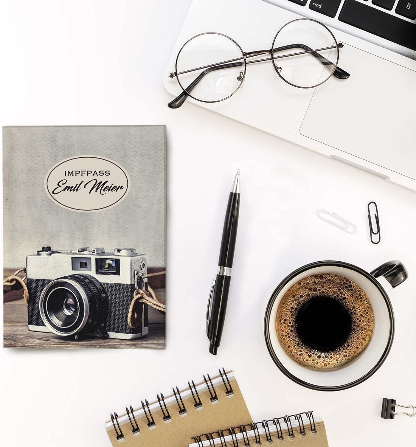 Kamera Personalisierbare Impfpasshülle für Erwachsene und Kinder