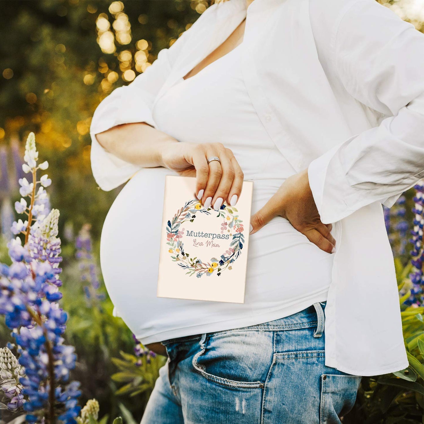 Flower Circle Mutterpasshülle Mit Personalisierung