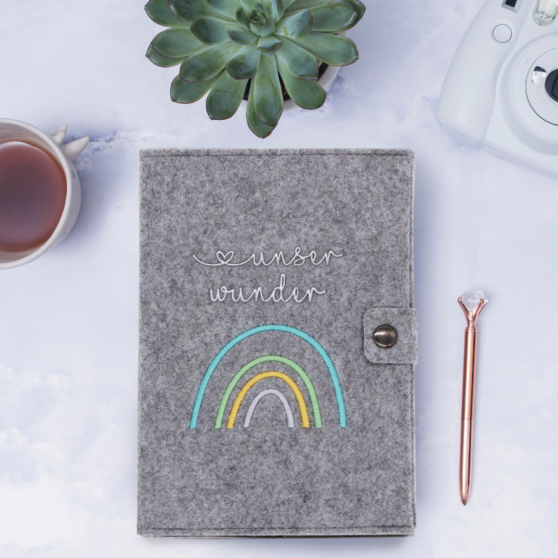 Regenbogen Pastell Mutterpasshülle aus Filz Ohne Personalisierung